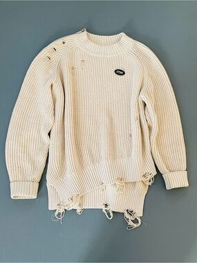 Distressed Crewneck Sweater in Cream - Unbranded